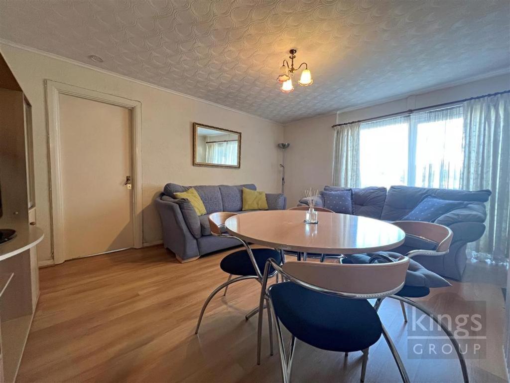 A Cosy 1 Bedroom Apartment 恩菲尔德 外观 照片